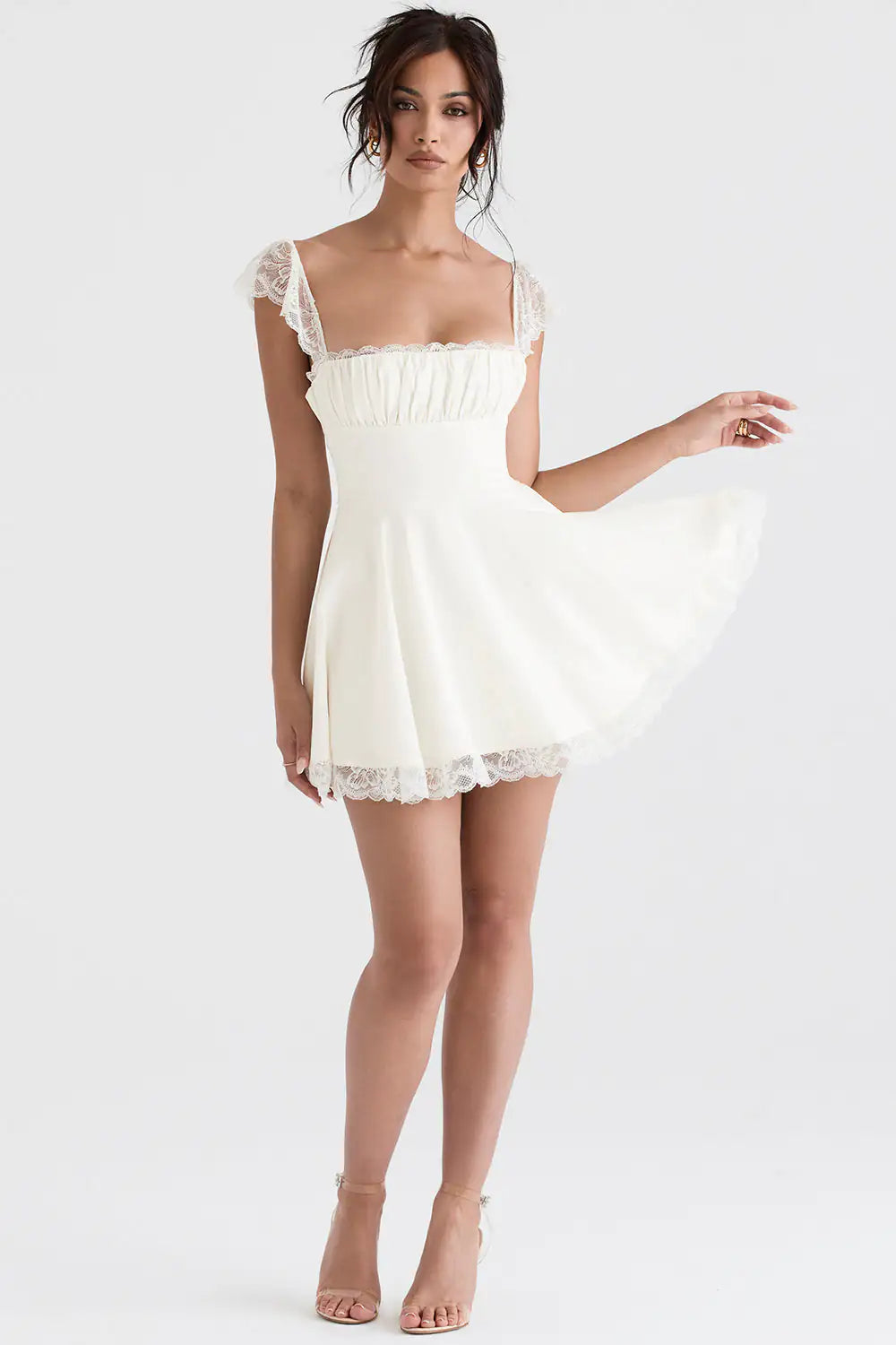 Summer mini dress in white